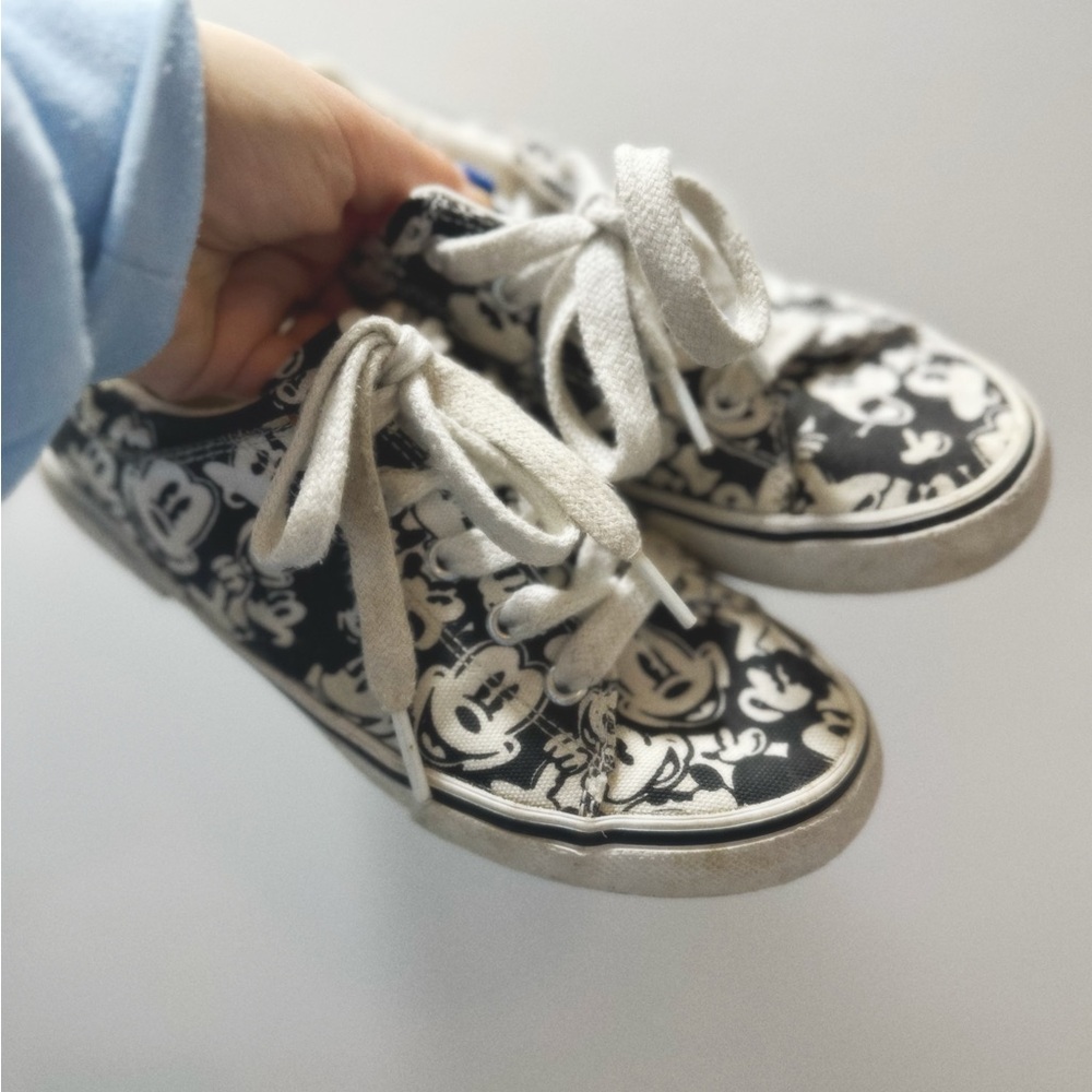 Mickey Mouse Canvas Sneakers